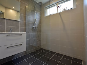 House | Bathroom | Shower