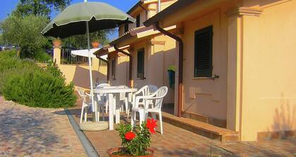 Farmhouse in Giano Dell'umbria with Hot Tub, Swimming Pool