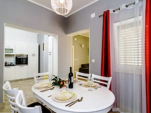 Dining - Attractive Villa with Pool in Peracko Blato near Lake (Ploce)
