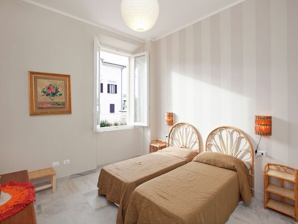 Room amenity - Elegant Holiday Home With Terrace, Parking, Fenced Garden (San Vincenzo)