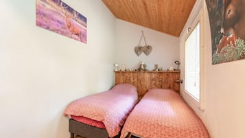 Ferienhaus | 2 Schlafzimmer, individuell eingerichtet, Bügeleisen/Bügelbrett