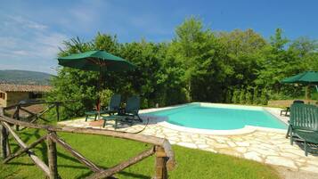 Cottage | Pool | Outdoor pool