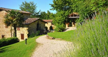 Cottage in Lisciano Niccone With Swimming Pool