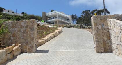 Modern Villa in Caldas da Rainha by the Sea