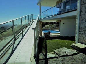 Exterior - Modern Villa in Caldas da Rainha by the Sea (Caldas da Rainha)