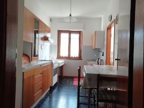 3 bedrooms, individually furnished, bed sheets - Apartment With Shared Garden, Near Lake Caldonazzo (Pergine Valsugana)