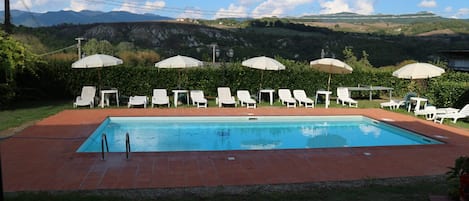 Villa | Pool | Indoor pool, outdoor pool