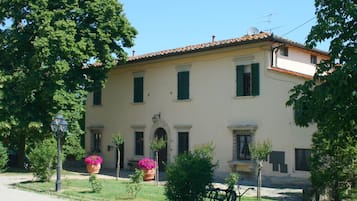 Villa | AuĂenbereich