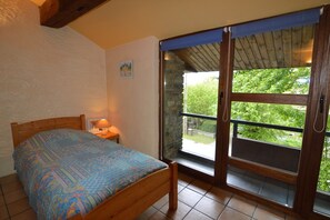 บ้านพัก | 3 ห้องนอน, ตกแต่งพิเศษโดยเฉพาะ, ผ้าปูที่นอน