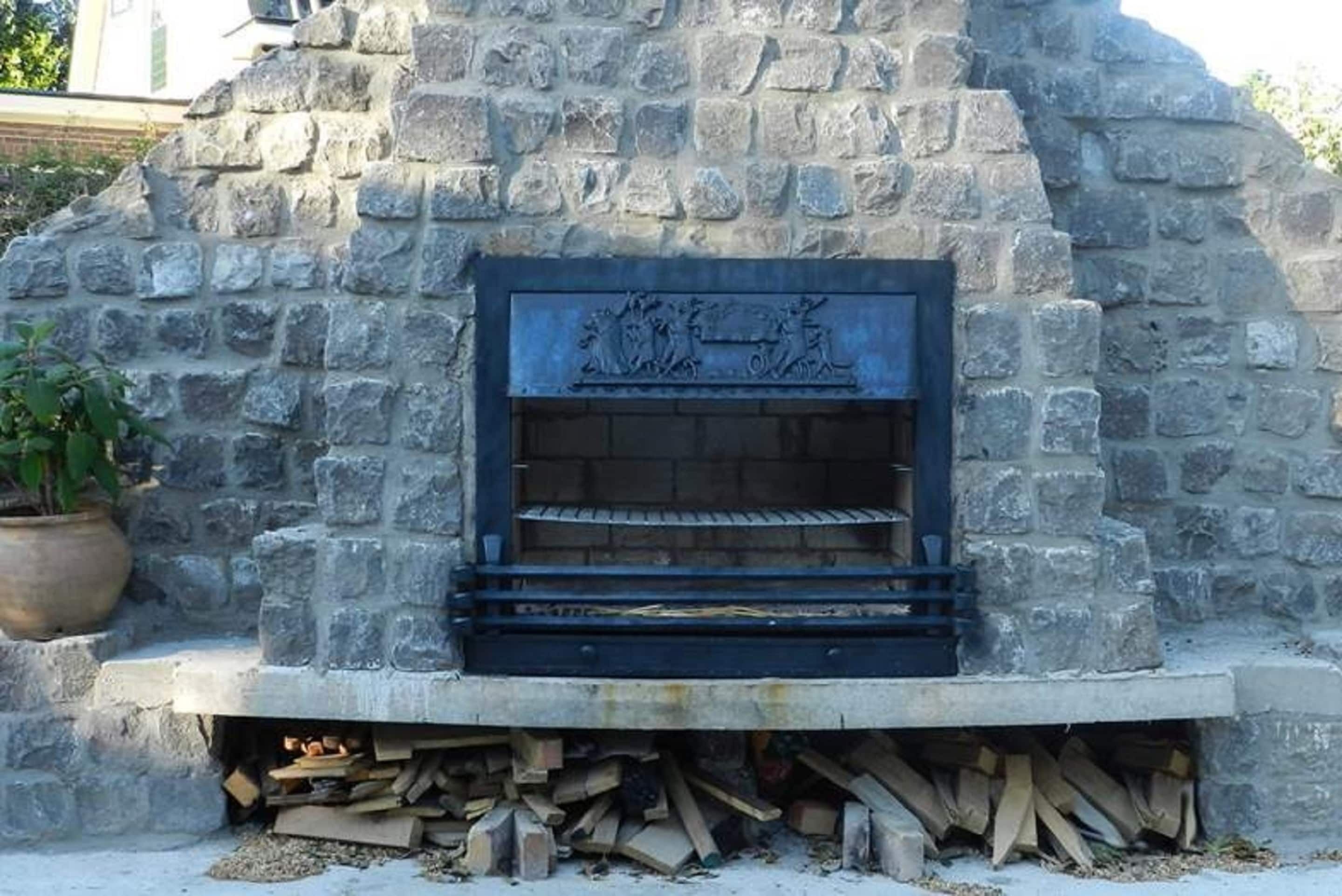 House | Property grounds