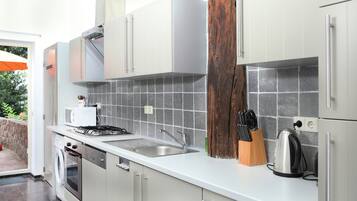 House | Private kitchen | Highchair