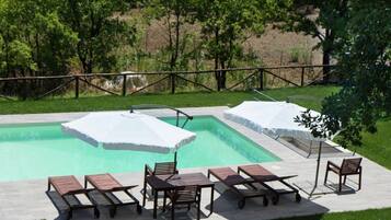 Piscina all'aperto