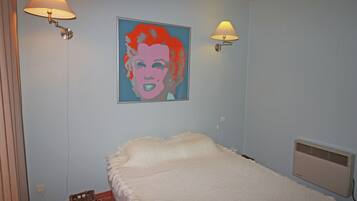 House | Room amenity