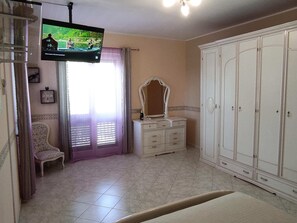 Ferienhaus | 6 Schlafzimmer, Bügeleisen/Bügelbrett, Bettwäsche