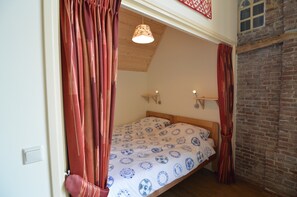 Ferienhaus | 4 Schlafzimmer, individuell eingerichtet, Bettwäsche