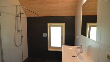 House | Bathroom
