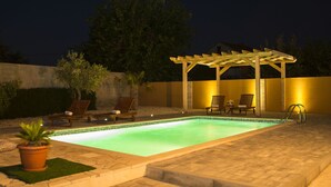 Pool - Lovely Holiday Home in Murvica With Private Swimming Pool (Policnik)