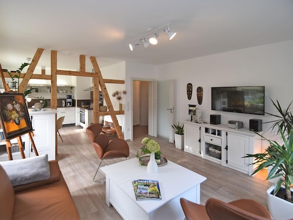 Apartment | Living area