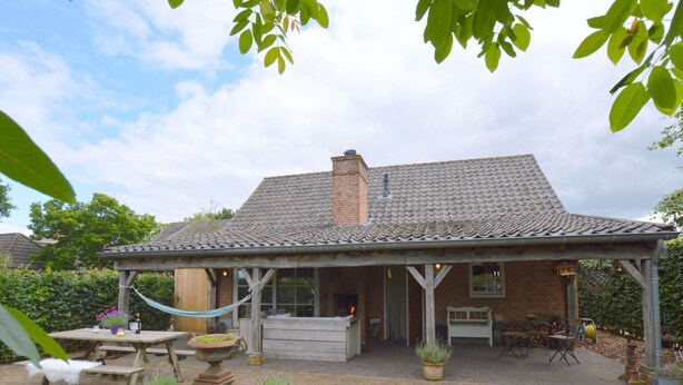 Exterior - Beautiful Holiday Home In Lage Mierde Near Forest (Lage Mierde)