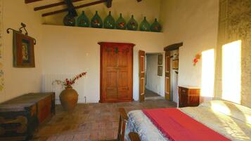 Casa de campo | 4 habitaciones y muebles diferentes