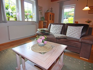 House | Living area - Ruhiger Aufenthalt in der Naehe von Rostock (Kritzmow)