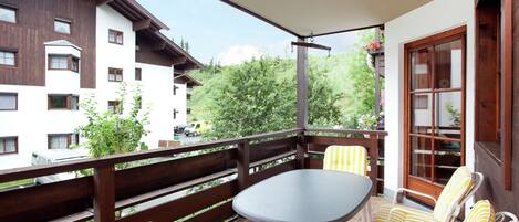 Apartment | Balcony