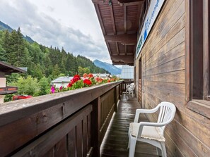 View from property - Cozy Apartment in Saalbach-Hinterglemm near Ski Area (Saalbach-Hinterglemm)