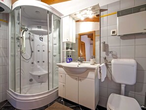 House | Bathroom