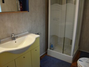 House | Bathroom - Small Typical Ardennes House, Comfortable, in Quiet Hamlet (Vresse-sur-Semois)