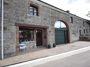 House | Exterior