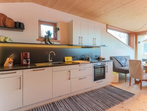 Apartment | Eigene Küche | Hochstuhl