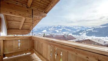Chalet | Balcony