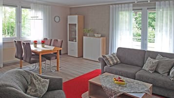 Huoneisto | Ruokailu