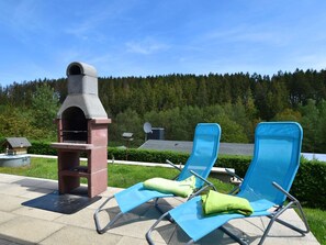 Pool - Cosy Holiday Home in Güntersberge Harz With Wood Stove & 2 Terraces (Harzgerode)