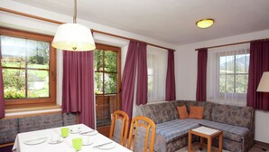 Unclassified image, 5 of 27, button - Plush Apartment in Waidring With Garden (Waidring)