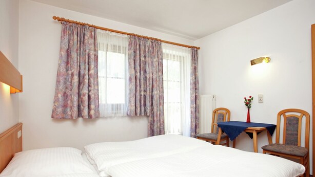 Unclassified image, 1 of 27, button - Plush Apartment in Waidring With Garden (Waidring)