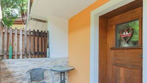 Unclassified image, 2 of 33, button - Snug Apartment in Kitzbühel - Kirchberg near Ski Slopes (Kitzbuehel)