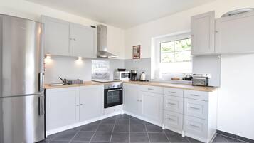 Apartment | Eigene Küche | Herdplatte, Hochstuhl