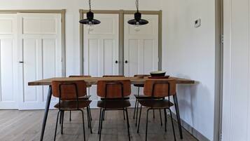 Rumah | Tempat makan