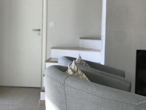 4 bedrooms, individually furnished, bed sheets - Premium Villa in Malaucène With Private Pool (Malaucene)
