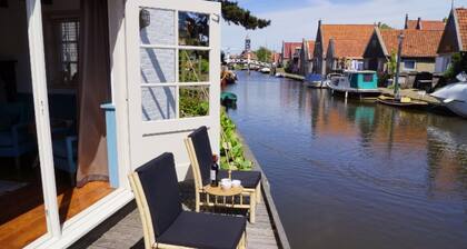 Holiday Home in Hindeloopen by Lake