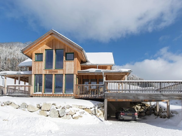 Chalet | Exterior