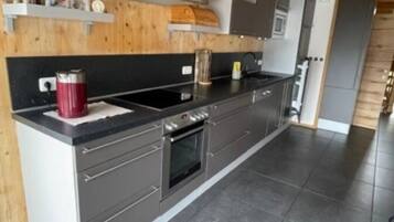 Chalet | Dapur pribadi | Kursi makan untuk bayi