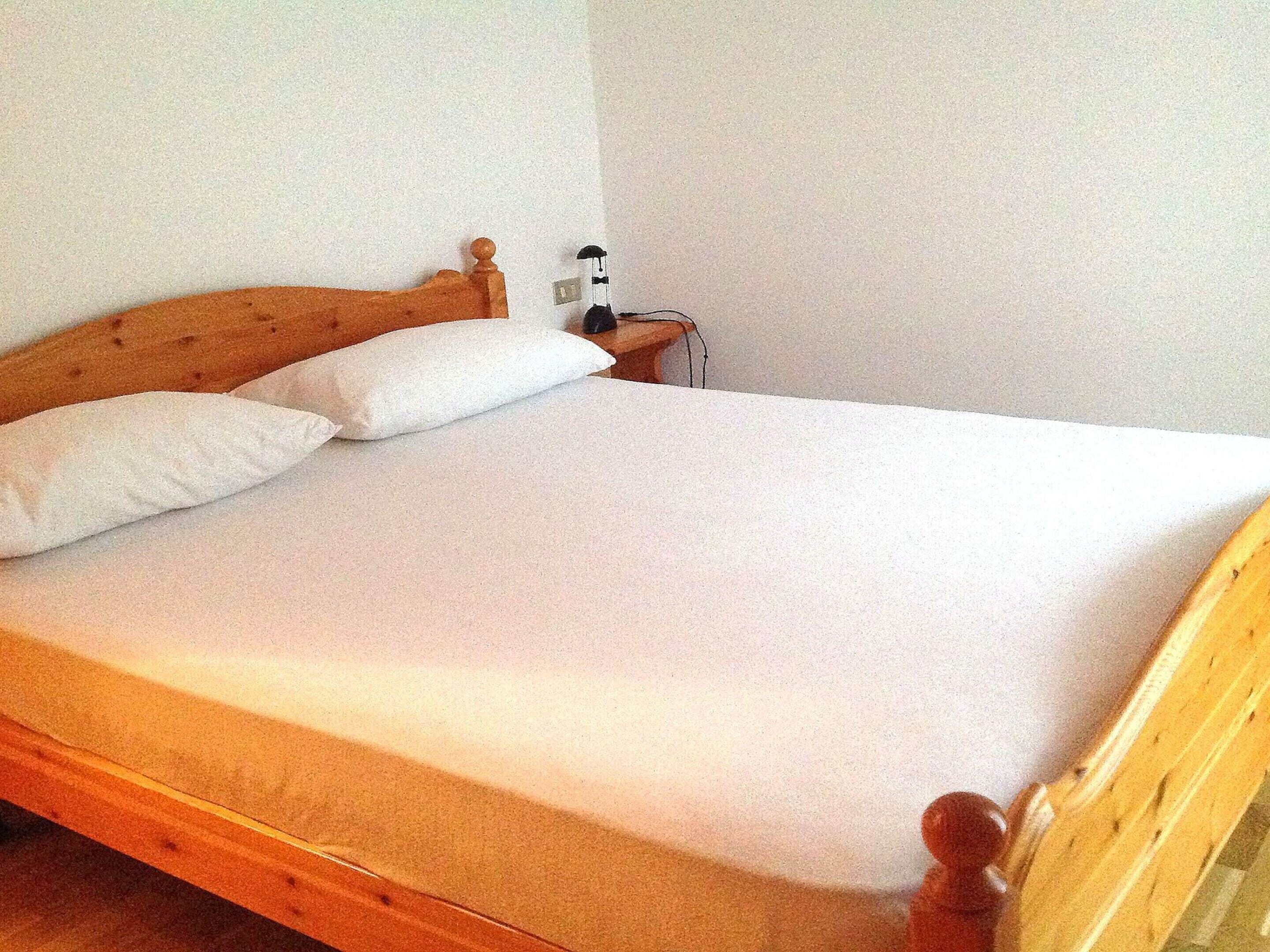 Chalet | 2 bedrooms, bed sheets