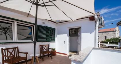 Charming Holiday Home in Ražanac With Terrace