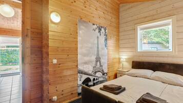 Chalet | 3 kamar tidur dan dilengkapi dengan perabotan berbeda-beda