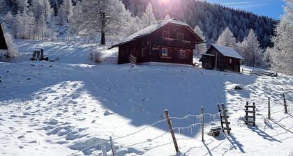 Alpine Chalet in Sankt Oswald near Ski Lift