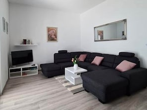 Apartment | Living room - Peace & Sun Await in Dalmatia (Starigrad)