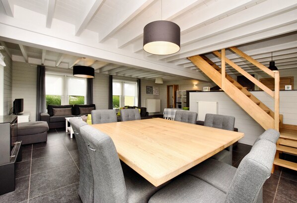 House | Dining