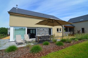 House | Balcony